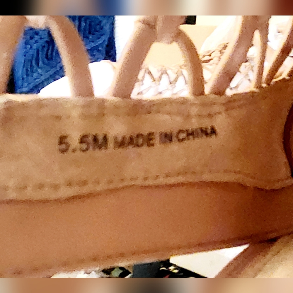 Steve Madden Women's Tan Stilettos 5.5 NWB - Picture 6 of 8